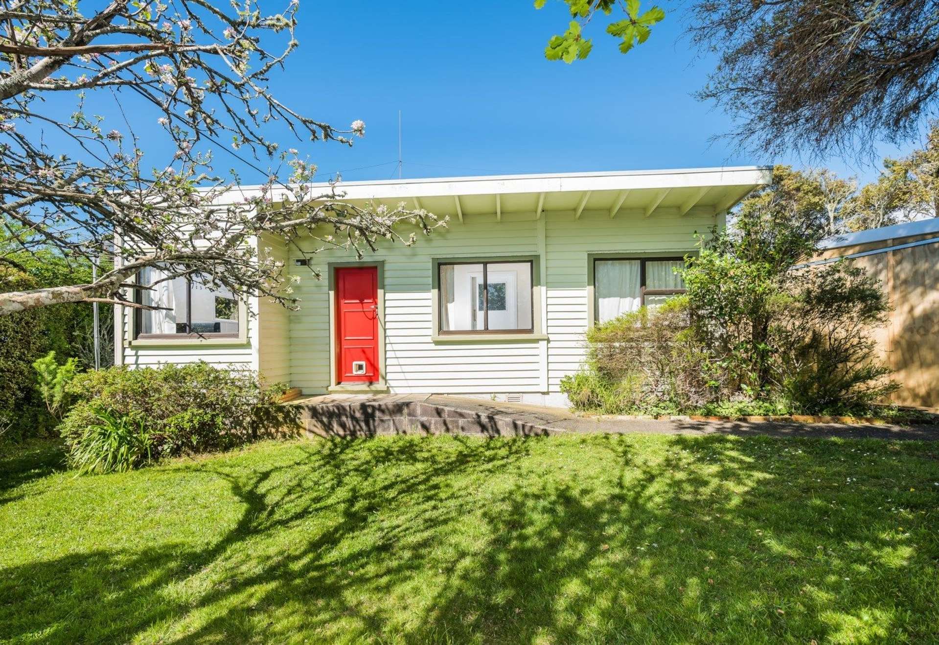 12 Kia Ora Road Beach Haven_0