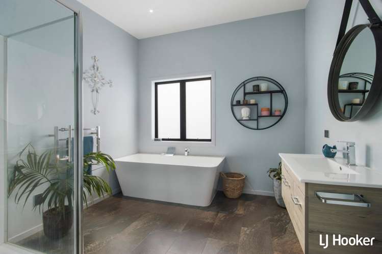 39B The Crescent Waihi Beach_33