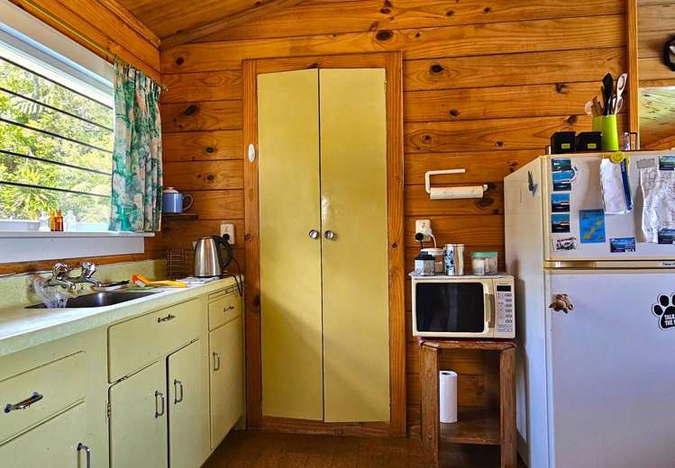 24 Koutu Beach Road Opononi_19