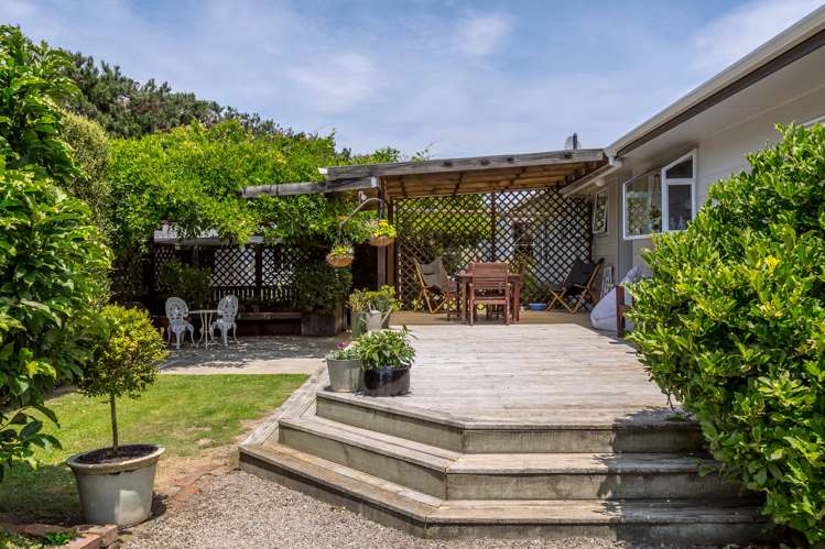 51 Short Road Pahiatua_9