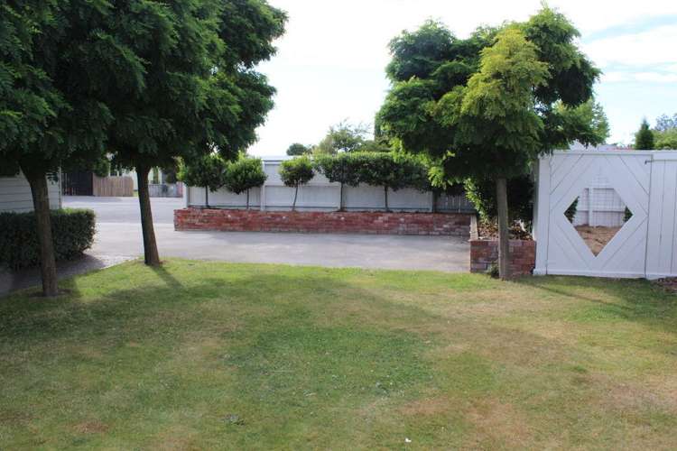 136 Alford Forest Road Allenton_22