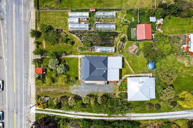 24 and 24A Main Road Owaka_28