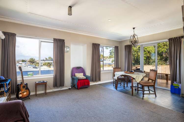 63a Strange Street Waitara_8