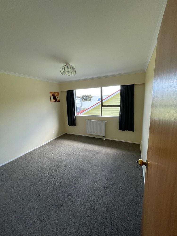 54 Oroua Street Eastbourne_7