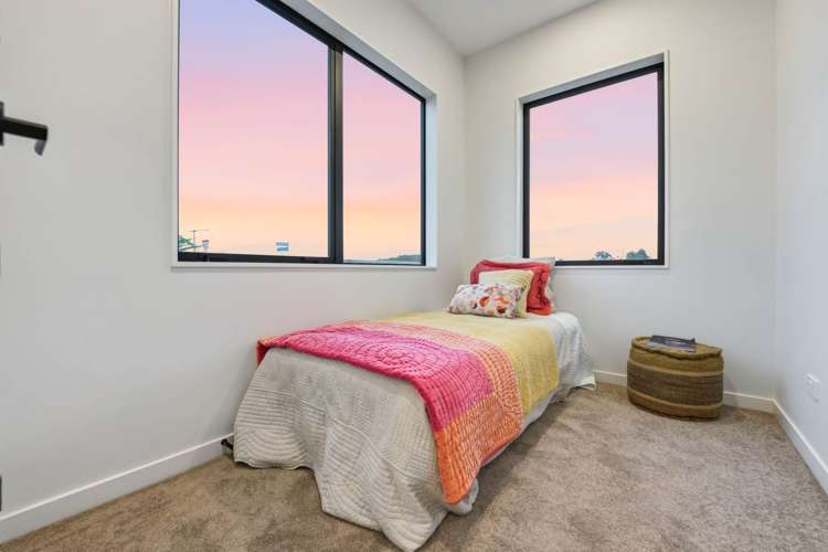 36 Furlough Road Papakura_16