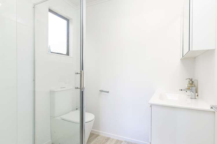 168 Waikawa Road Picton_18