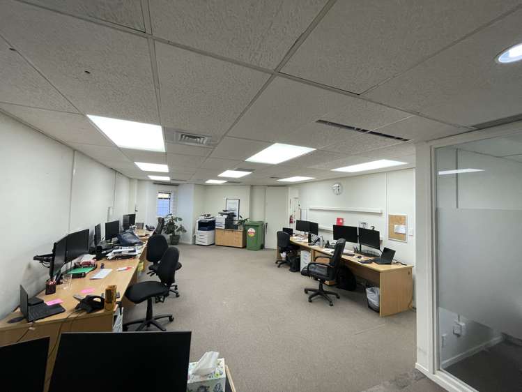 27 Great South Road Epsom_1