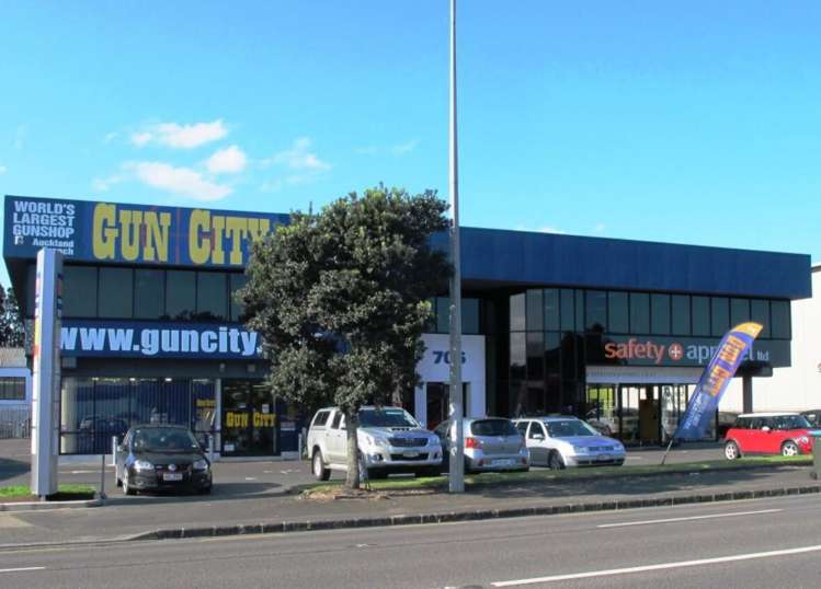 706 Great South Road_0