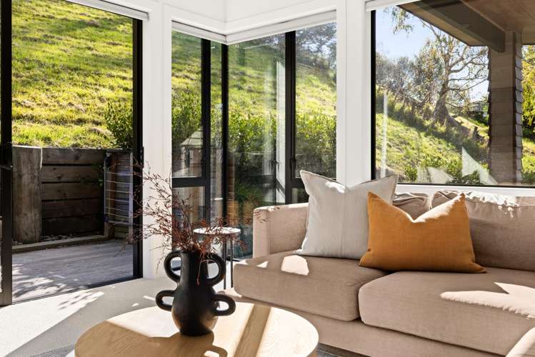 22B Churchill Drive Taradale_35