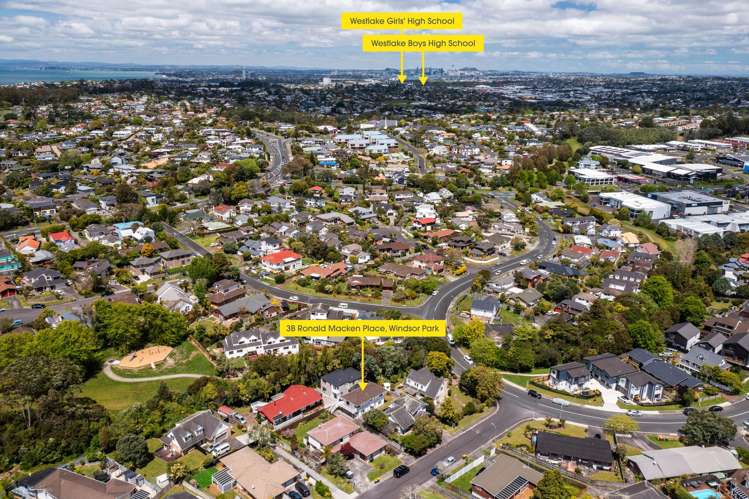 2/3 Ronald Macken Place Windsor Park_30