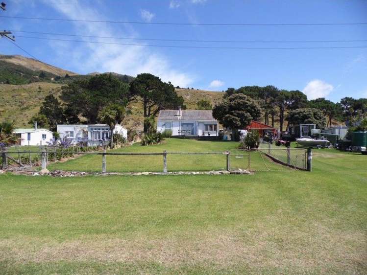 1097 Mataikona Road Mataikona_1