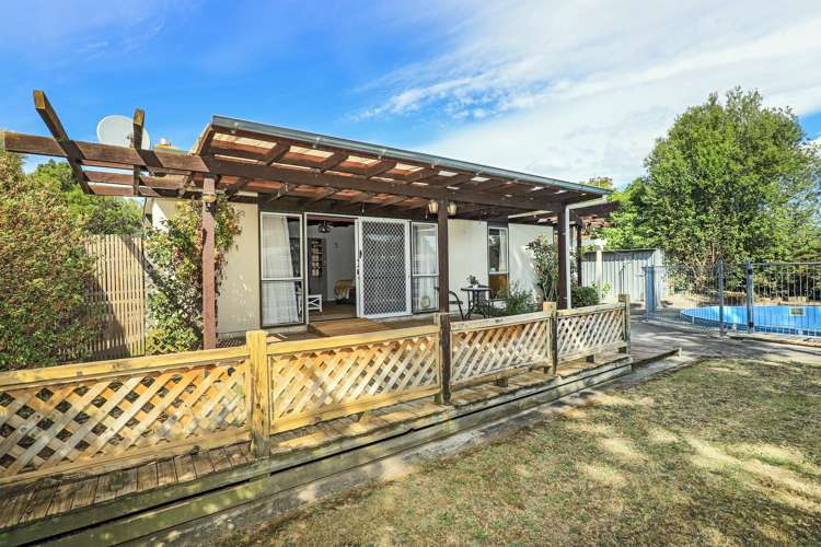 15 Kirkcaldy Place Flaxmere_16