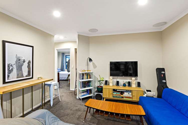 67 Roberts Road Te Atatu South_20