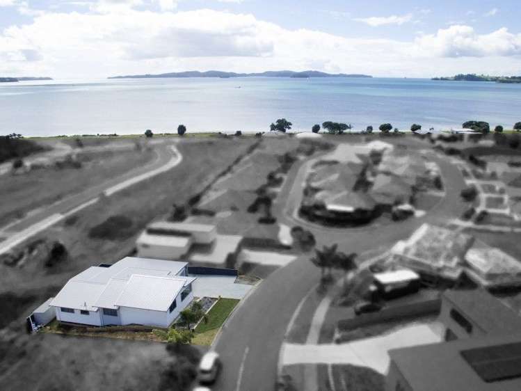 5 Schooner Avenue Snells Beach_18