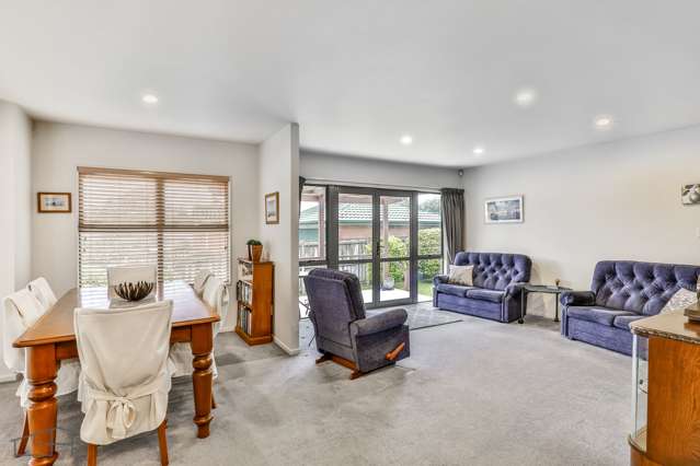 72l Seabrook Avenue New Lynn_4