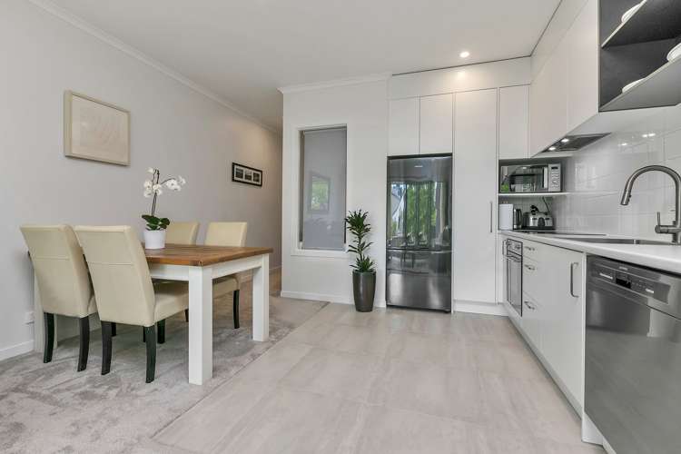 11/2 Warrant Officer Lane Hobsonville_5