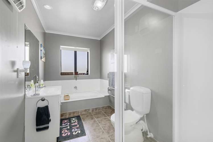 17 Garrett Place Riverstone Terraces_17