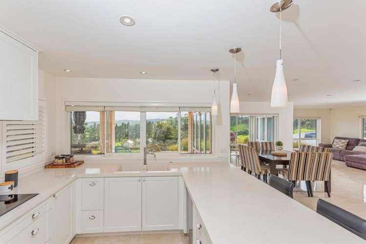 66 Manuka Grove Helensville_7