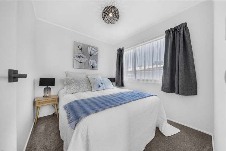 52 Friesian Drive Mangere_9