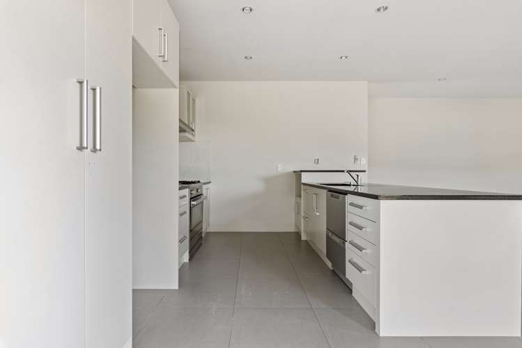 57 Carroll Place Owhata_6