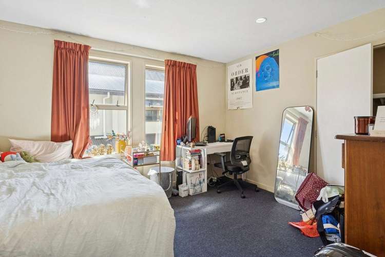 182C Queen Street North Dunedin_8