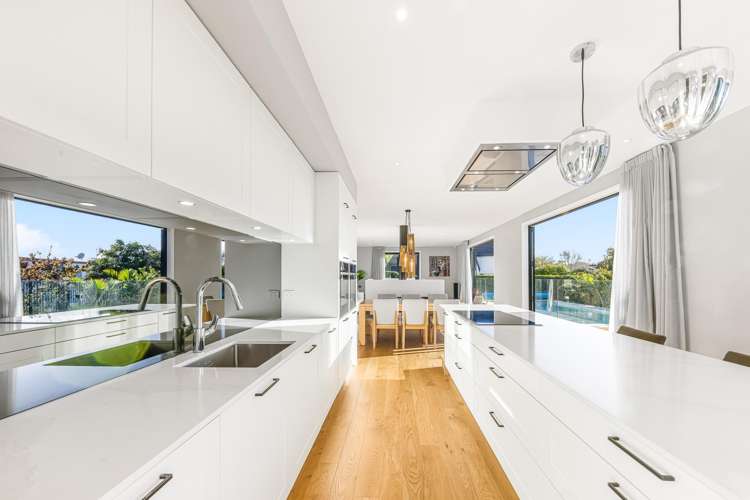 11 Sharon Road Browns Bay_16