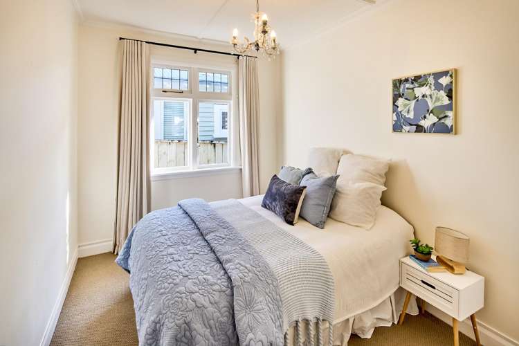 13 Firth Terrace Karori_11