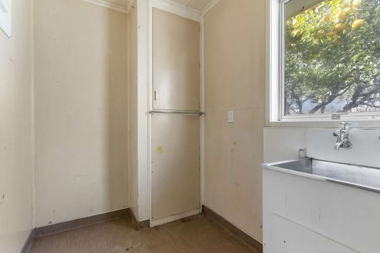 1 and 2/21 Hanui Place Massey_6