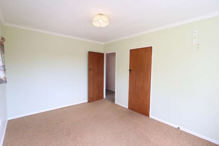 160 Oreti Road Otatara_12