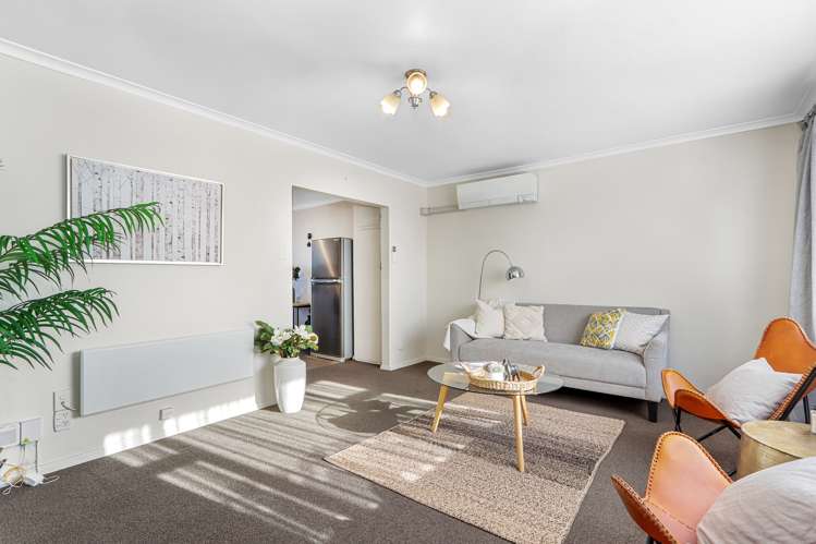 3/64 Osborne Street Waltham_6