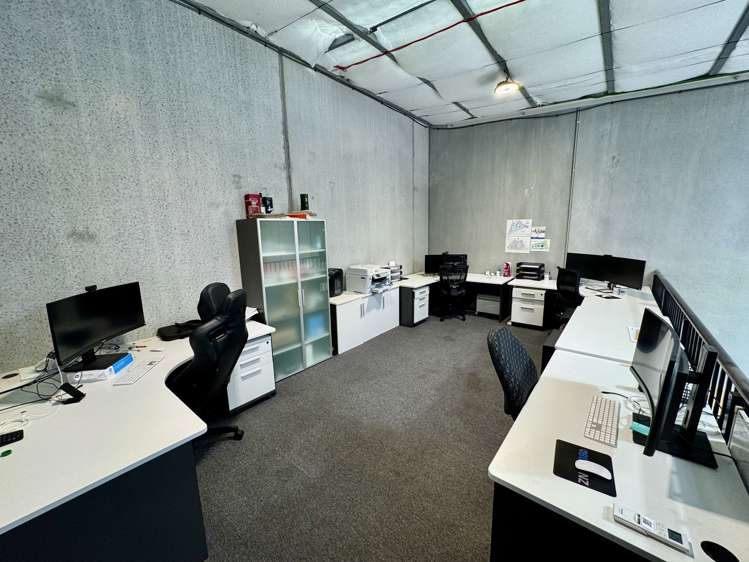 62/36 Peters Way Silverdale_4