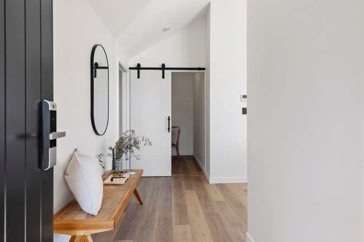 11 Holcombrooke Lane Welcome Bay_17