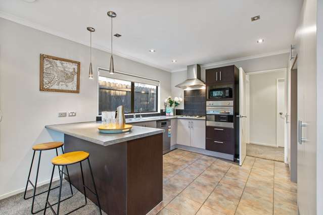 2a Dapple Place Flat Bush_4