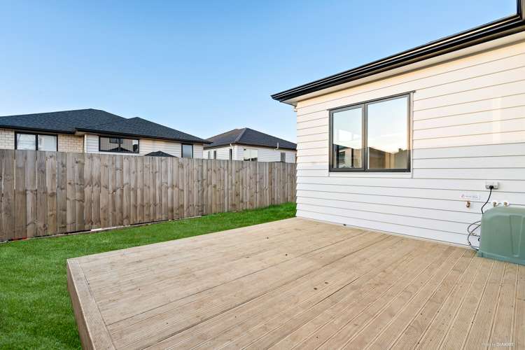 4 Cloonlyon Drive Flat Bush_18