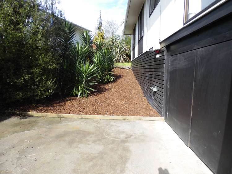 74 Border Road Henderson_10