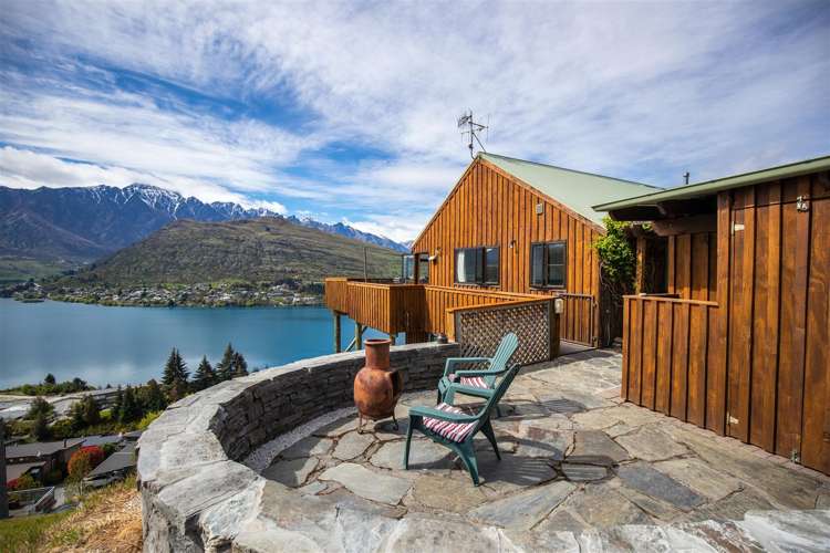 9 Miners Lane Queenstown_19