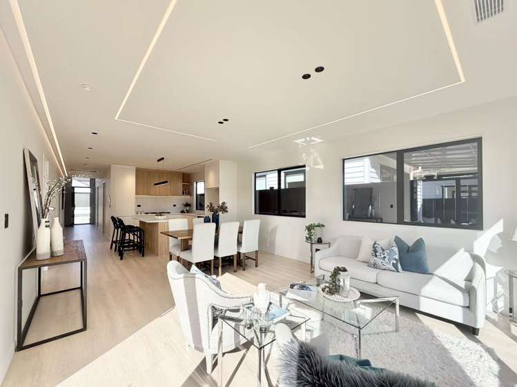 392 Te Taruna Drive_1
