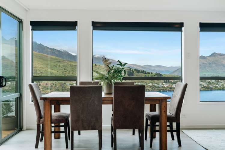 7 Woodlands Close Queenstown_8
