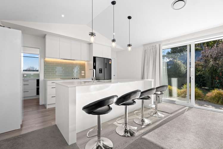 3/27 Renall Street Masterton_2