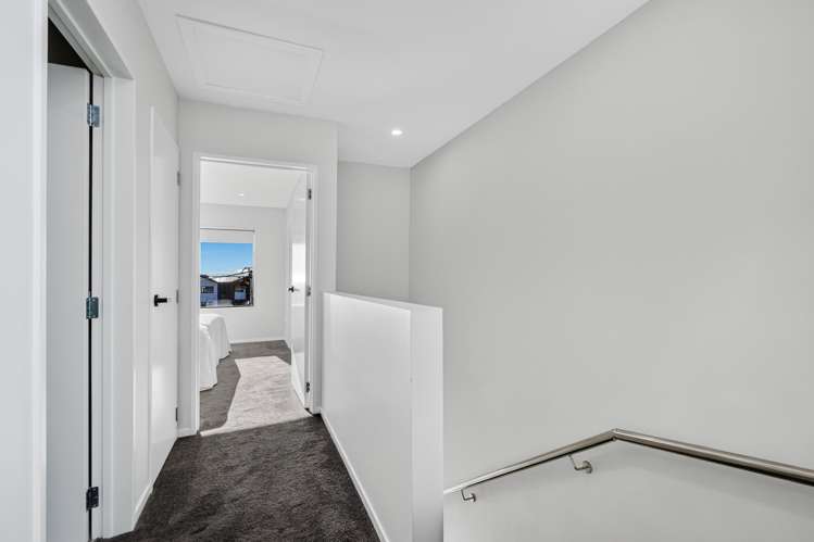 12/1B Egremont Street Belmont_12