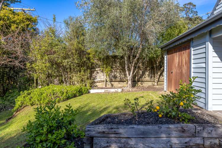 14 Hillside Road Ostend_35