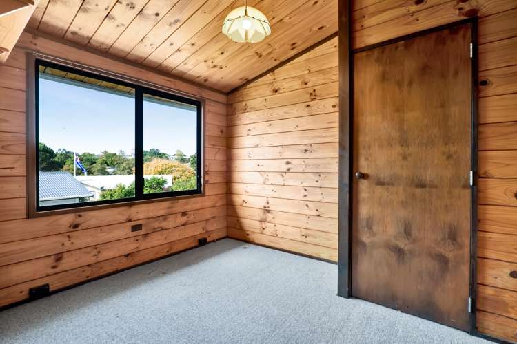 3 Milne Place Merrilands_14