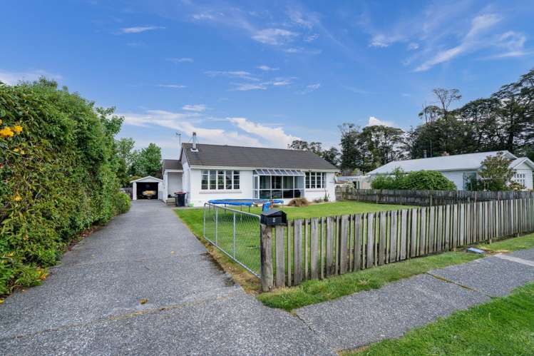 9 Birch Street Tuatapere_16