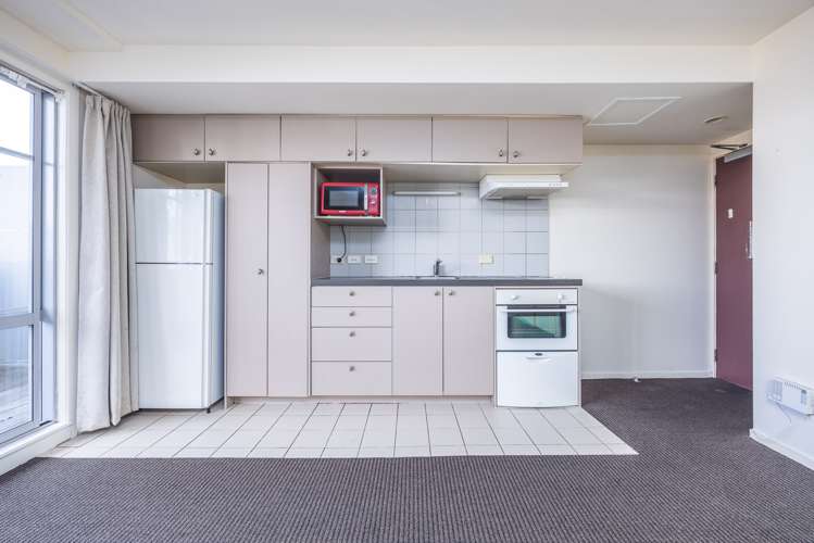 1k/3 Keystone Avenue Mount Roskill_11