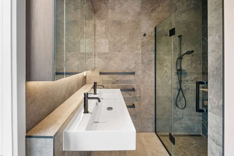 11 Lakewood Lane Cambridge_14