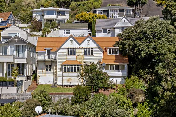 8 Wilkinson Street Oriental Bay_1