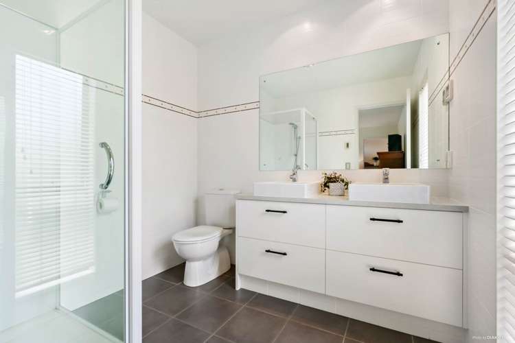 10 Harbourside Court Beachlands_21