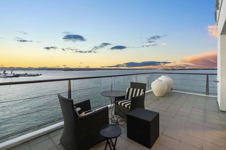 61/143 Quay Street Auckland Central_14