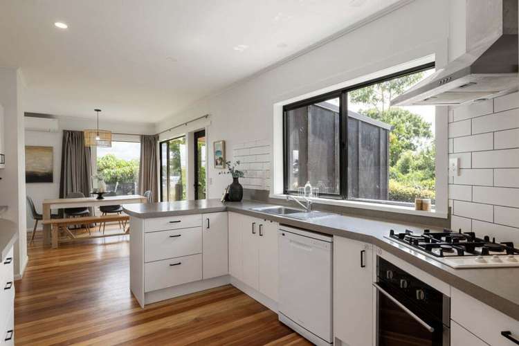 32 Corrin Street Melville_10