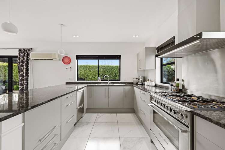 51 Lewisham Park Saint Albans_15